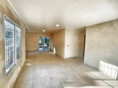 Casa en Venta en Barrio Playa Los Lobos - 4 ambientes
