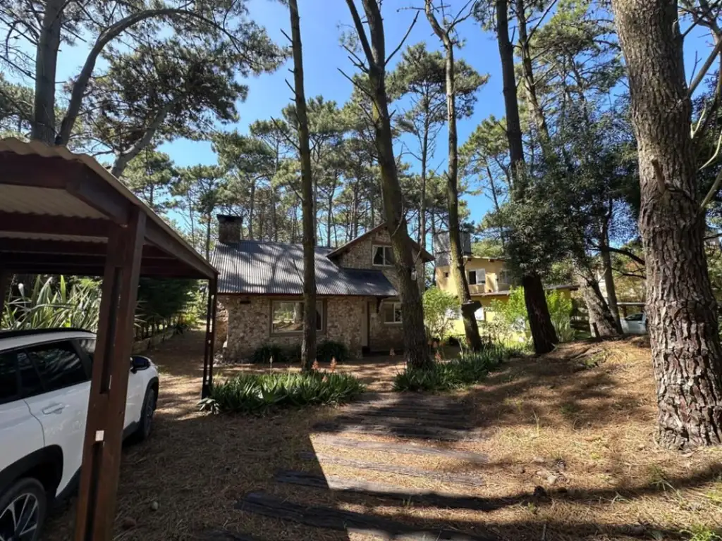 MAR DE LAS PAMPAS alquiler temporario casa de 4 ambientes