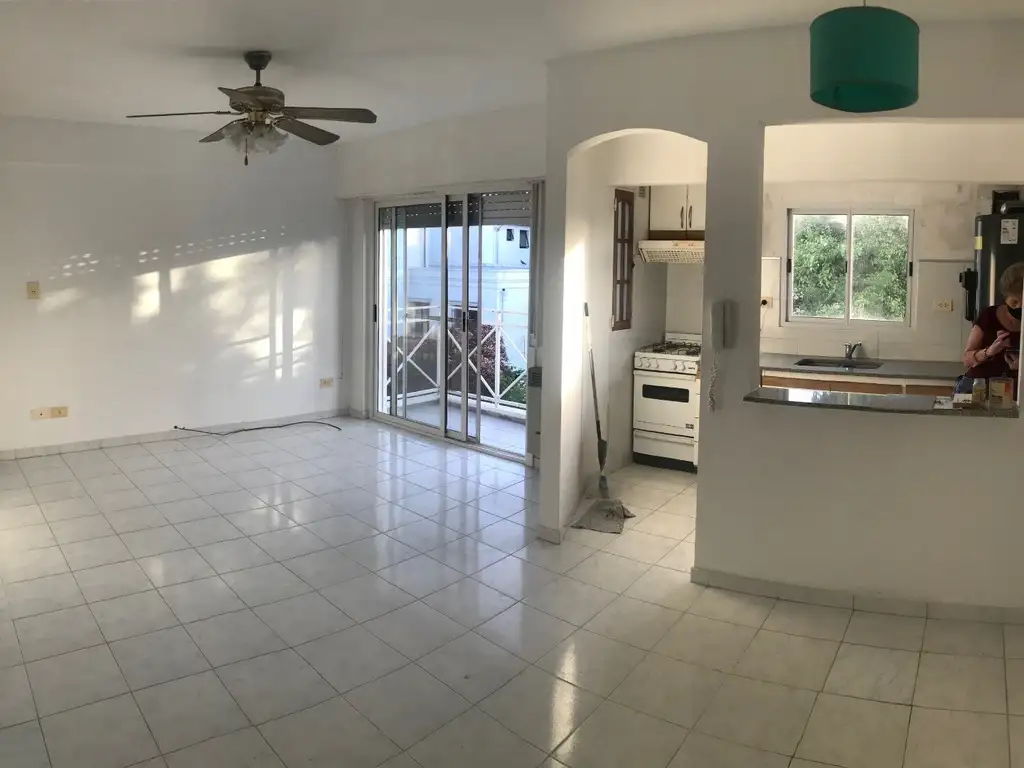 Venta departamento 2 ambientes en San Isidro