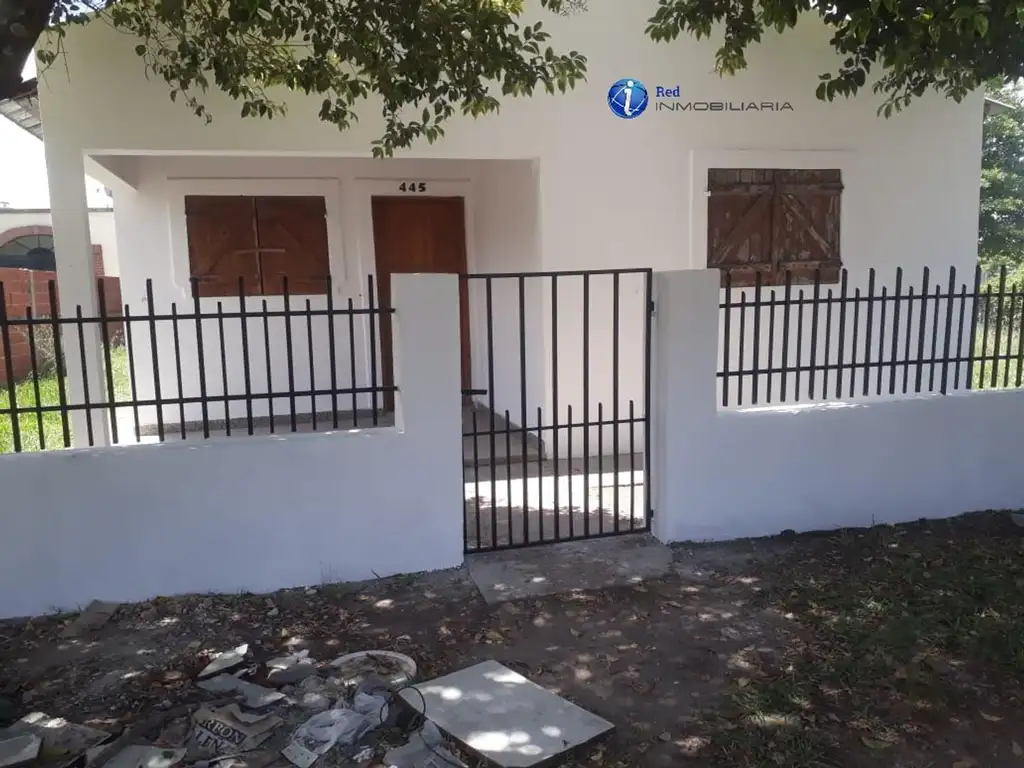 SE VENDE CASA CON LOTE EN ESQUINA