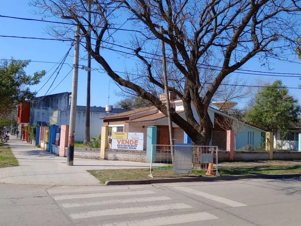 Esquina comercial, Centro de Funes