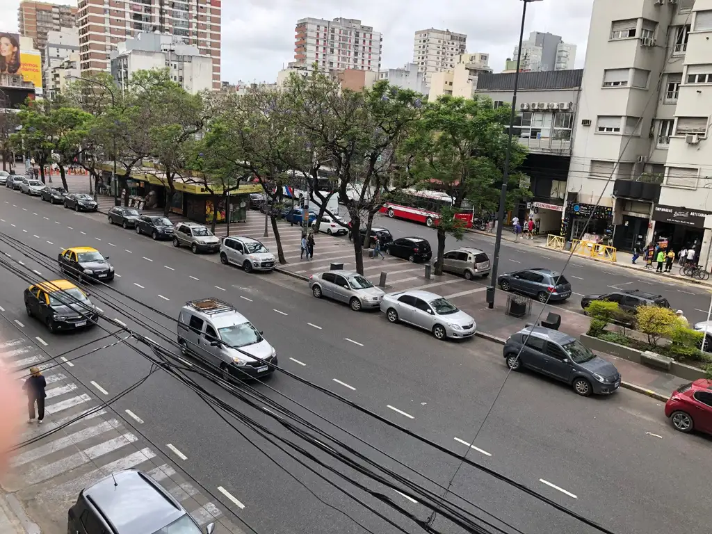 Caballito Al frente 4 Ambientes con dependencia