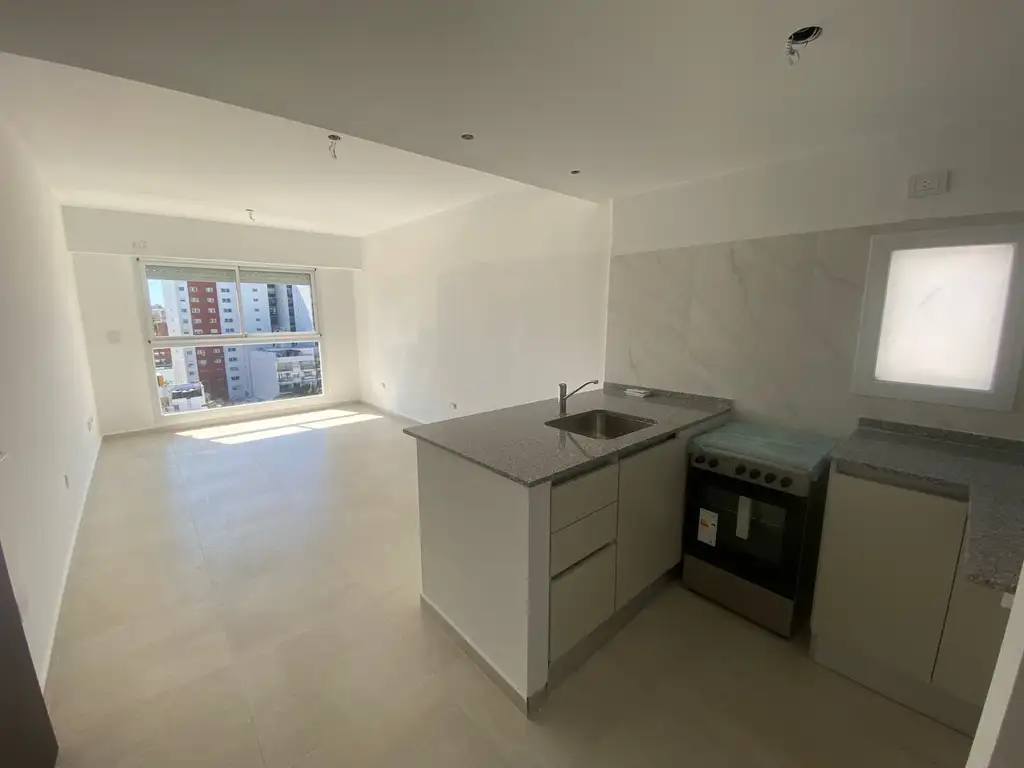 Venta departamento monoambiente con terraza exclusiva