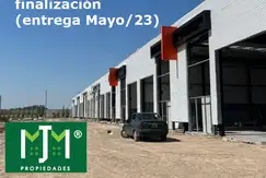 ALQUILER Deposito a Estrenar 235 m2+Playa exclusiva c/8 m de altura en Polo Industrial c/seguridad 