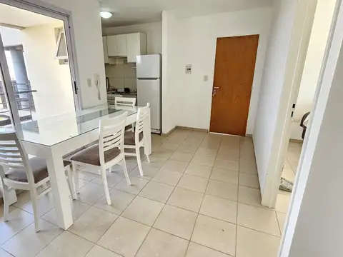 Oportunidad Departamento 1 dormitorio con cochera. - Foto 0