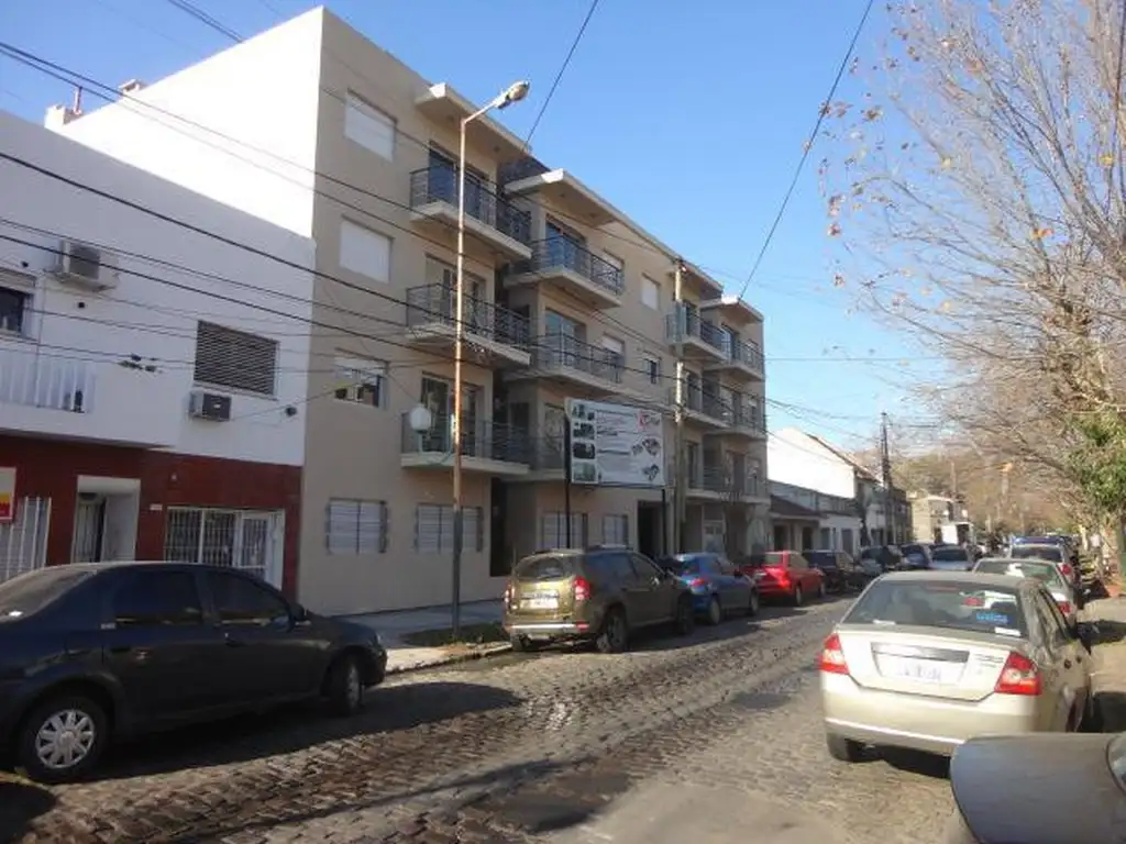 DEPARTAMENTO 2 AMBIENTES - BANFIELD - ESTE, GRAN BS. AS. SUR