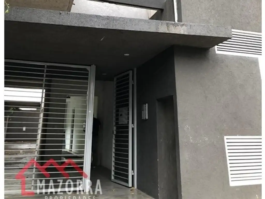 Departamento en VENTA - Caseros Centro