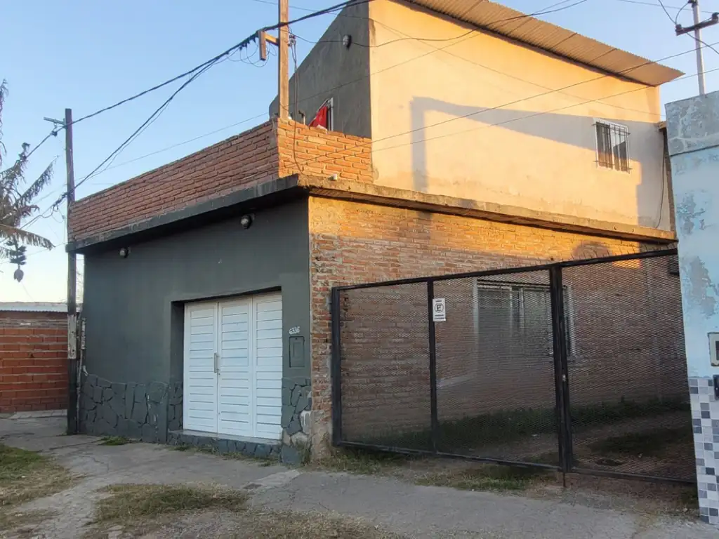 GALPÓN CON CASA EN VENTA ZONA SUR