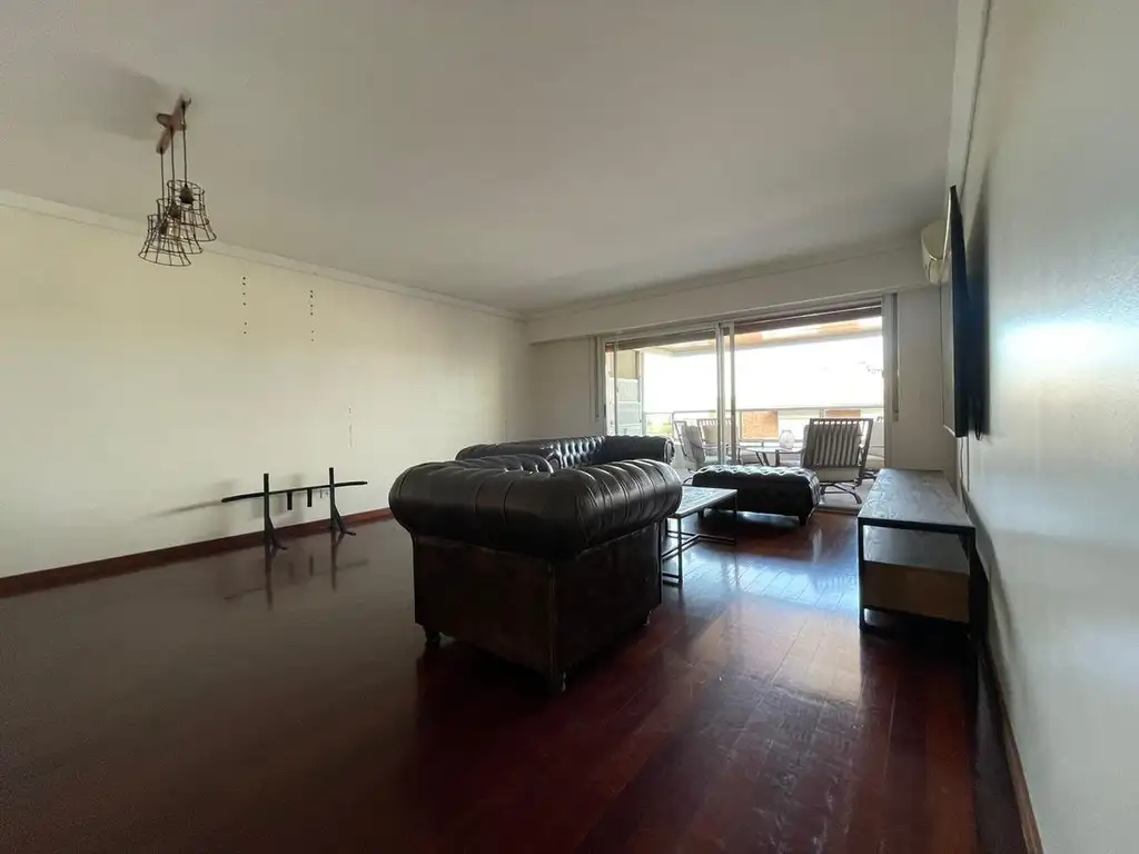 Alquiler de departamento de 4 ambientes, 3 dormitorios en Martinez - Foto 0