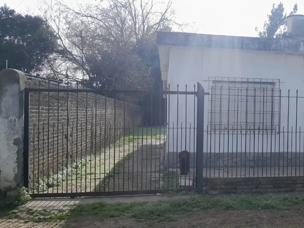 CASA EN VENTA EN DEL VISO