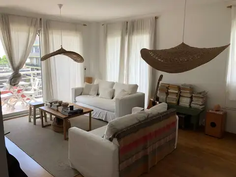 Departamento 3 ambientes c/cochera balcon vist rio