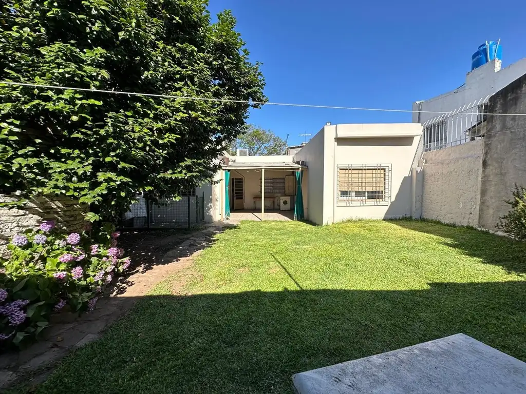 VENTA CASA 3 AMB C/ PARQUE SANTOS LUGARES PERMUTA