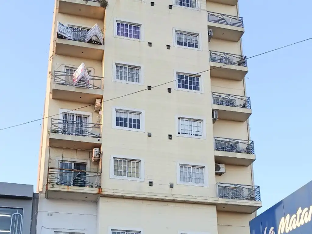 Venta depto 3 amb s/av.Crovara a metros de av.San Martín