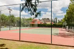 Actividades deportivas tenis en Haras Maria Eugenia en G.B.A. Zona Oeste