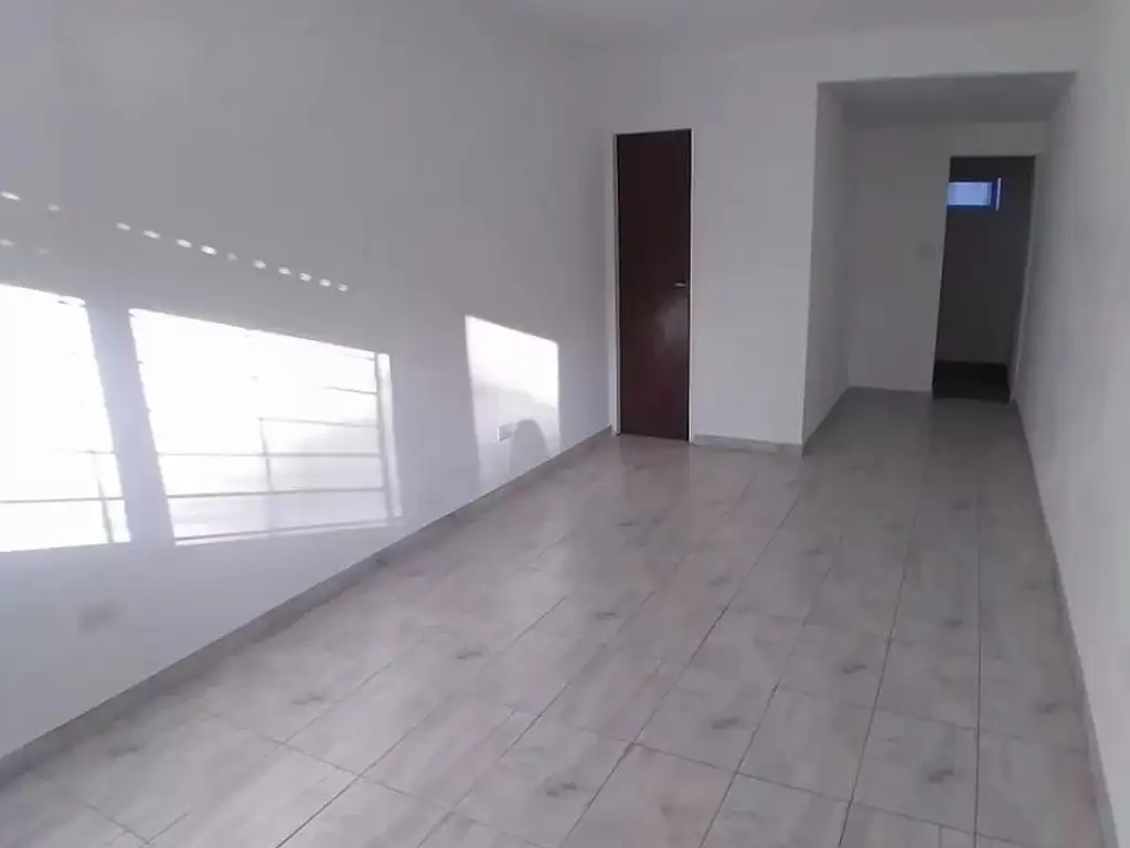 OPORTUNIDAD Venta Departamento Castelar Norte , escucha ofer