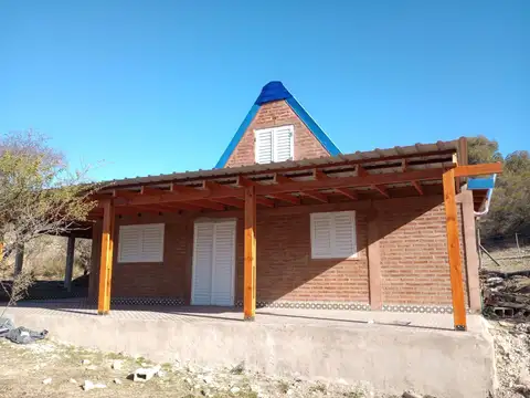 SE VENDE CABAÑA A ESTRENAR EN CUESTA BLANCA