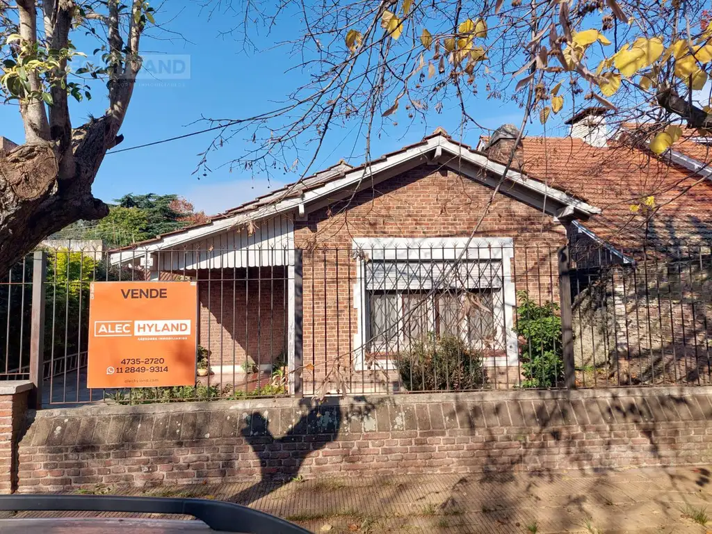 Chalet a refaccionar en Barrio Carreras, San Isidro