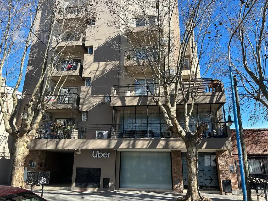 Oficina/ Departamento de 110m2 -OPORTUNIDAD  Escobar