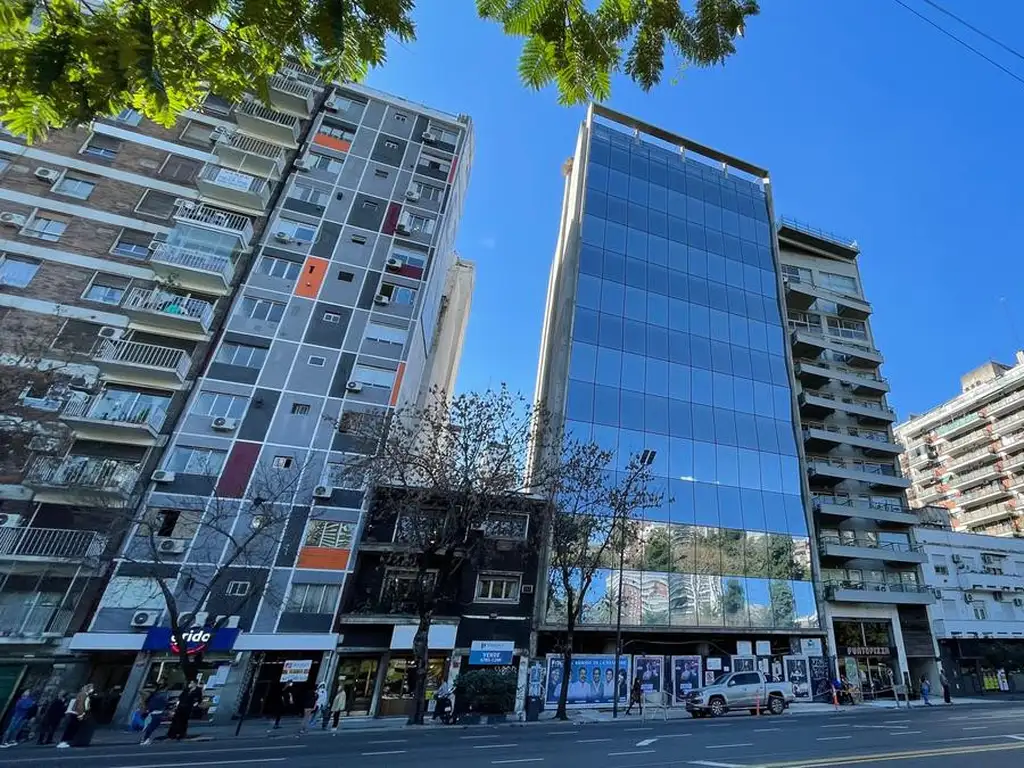 Alquiler Espectaculares Oficinas Plantas libres de 509Mts.2 - Parque Las Heras - Palermo