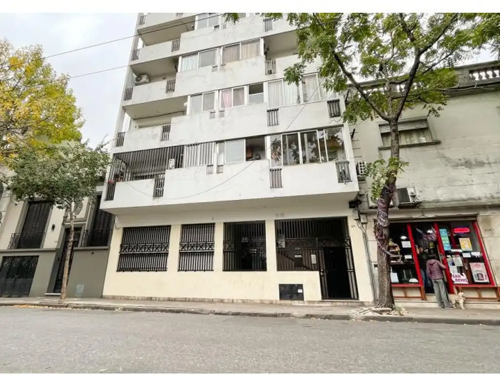 Departamento de 2 dormitorios en venta Mendoza y 1º de mayo