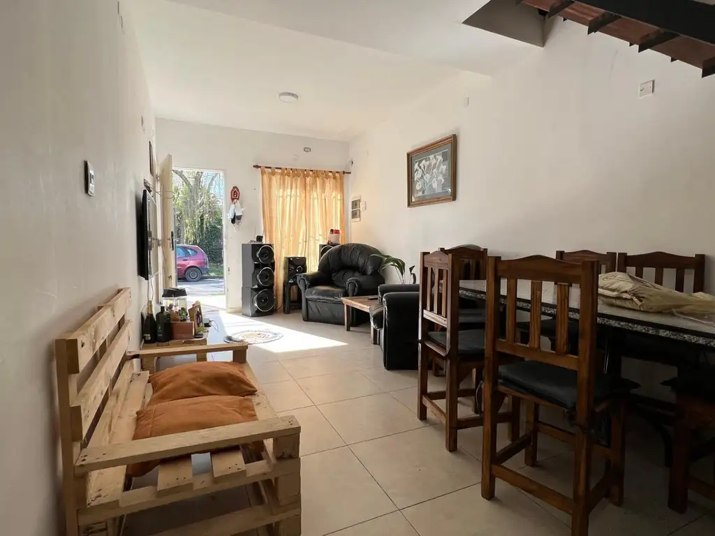 Dos casas lote propio venta Ituzaingo Norte