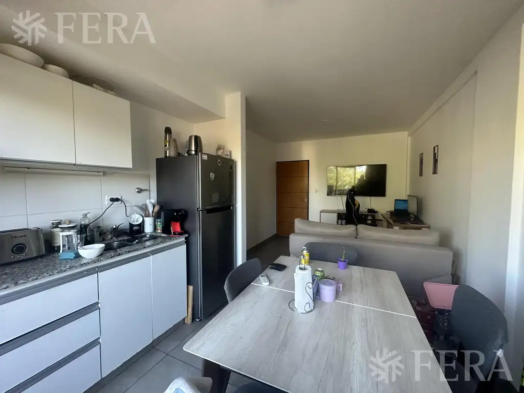 Venta departamento 2 ambientes con balcón en Quilmes