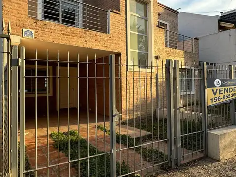 Venta Duplex - Padre Claret - 3 dormitorios - Apto Bancor