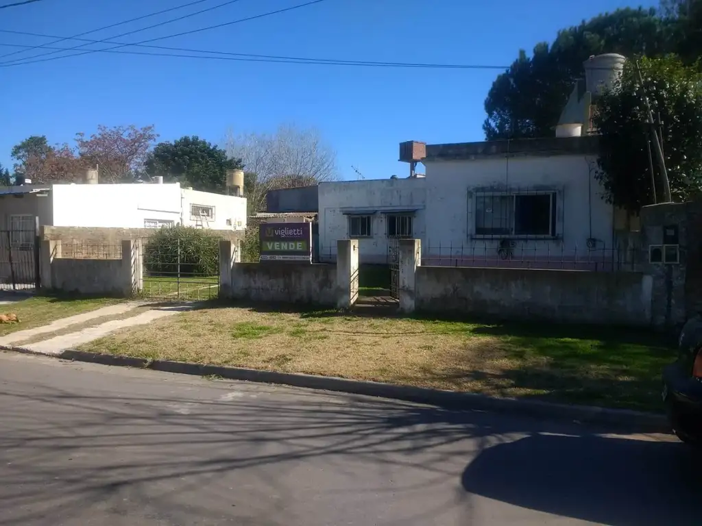 CASA, LOCAL Y GALPÓN A RECICLAR EN RANELAGH U$S 99.000