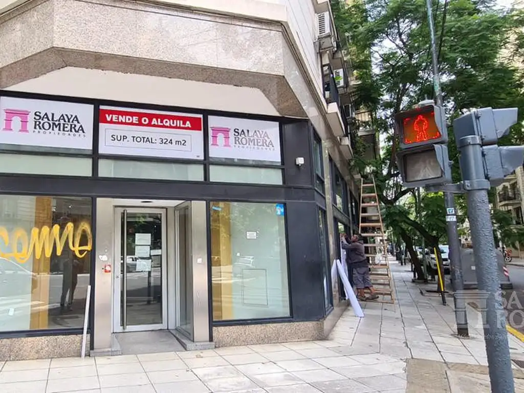 Local Ideal Sucursal Bancaria en Recoleta