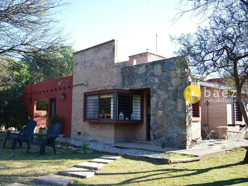 HERMOSA CASA EN MERLO