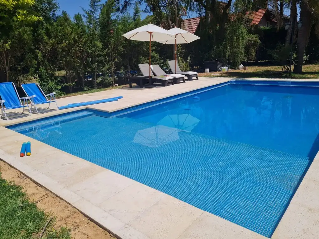 VENTA CASA EN CLUB PRIVADO LOMA VERDE/APTO CREDITO