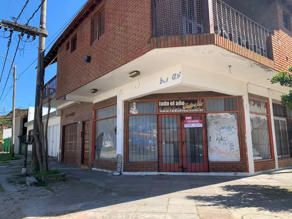 Local Comercial a 2 cuadras del Mar.