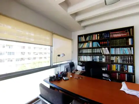 Oficina en Venta en San Isidro Centro - 5 ambientes