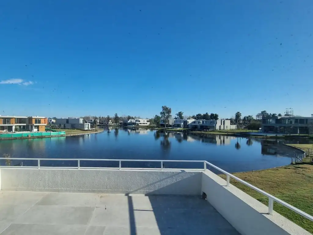 Casa en venta Laguna Grande, Villa Nueva, Tigre