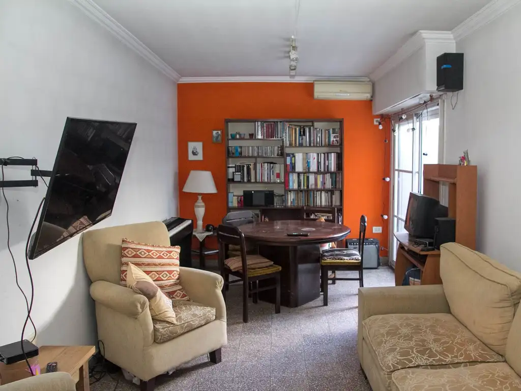 Venta PH 48 años 2 dormitorios, 55m2, 17 Entre 38 Y 39 300, La Plata