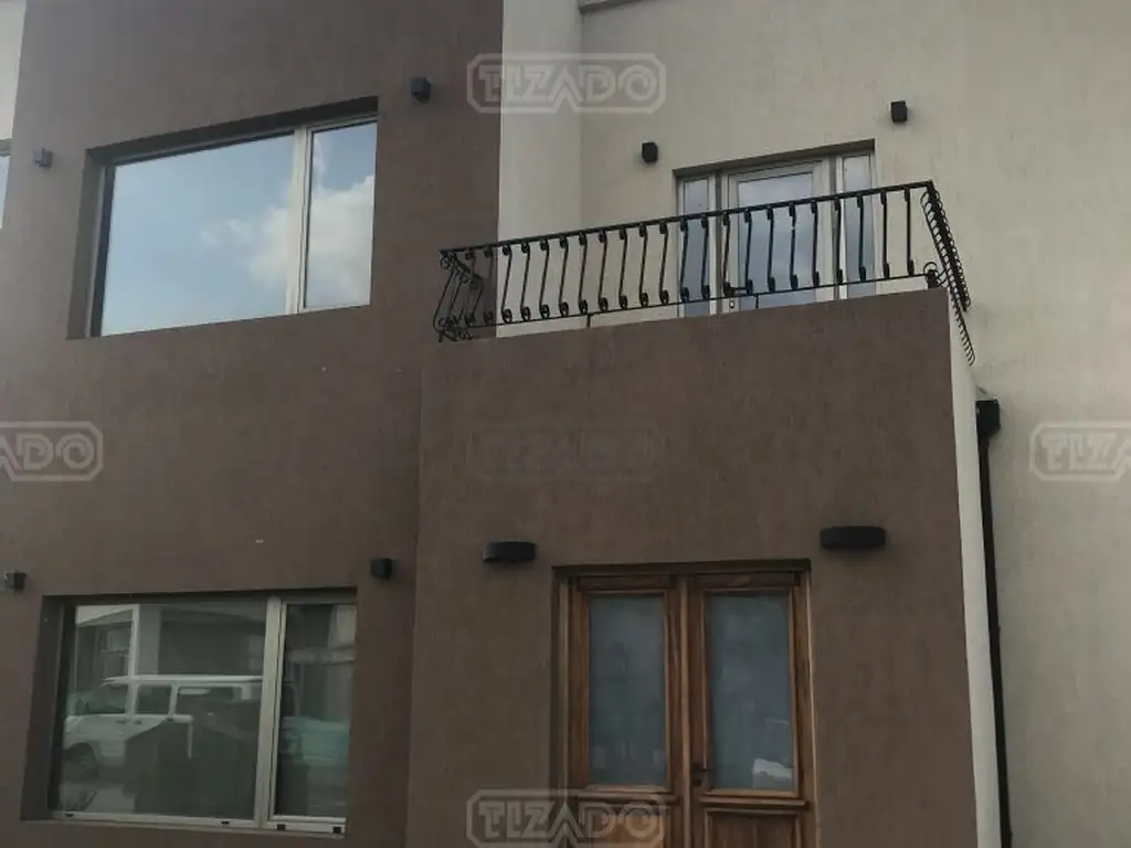 Casa  en Venta ubicado en F. Alvarez, Zona Oeste