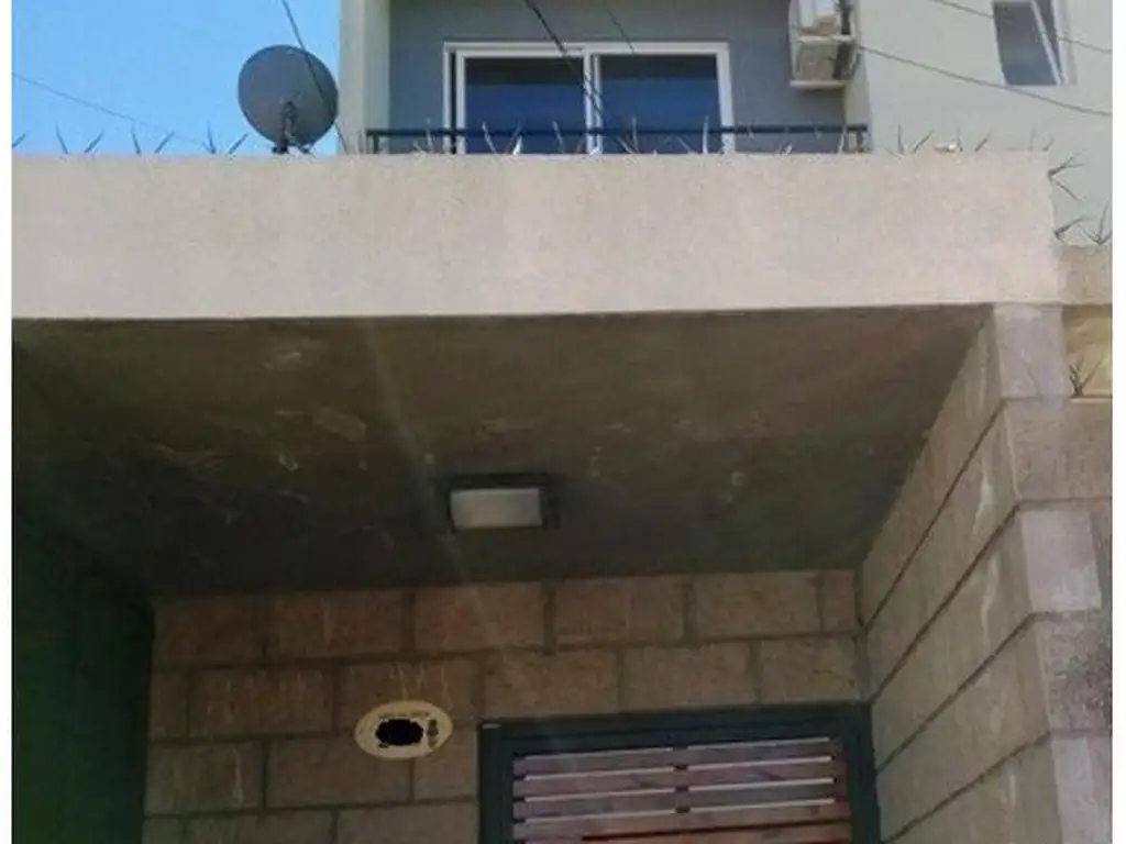 Muy lindo departamento de 2 ambientes en venta en Villa Morr