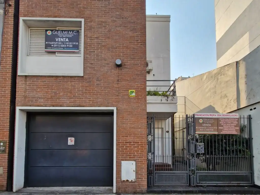 VENTA CASA EN FRENTE Y EN CONTRAFRENTE O COMO LOTE PARA INVERTIR, SE DA FINANCIACION