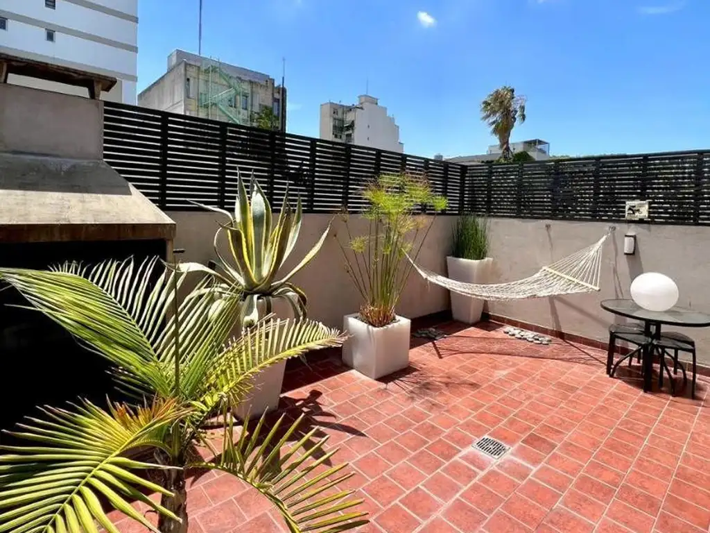 Hermoso 3 ambientes con terraza + cochera fija y cubierta