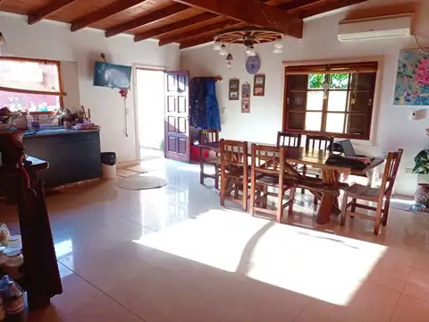 VENTA - DOS PROPIEDADES EN MISMO LOTE + LOCAL- MICRO CENTRO - SAN MIGUEL - 520 MTS