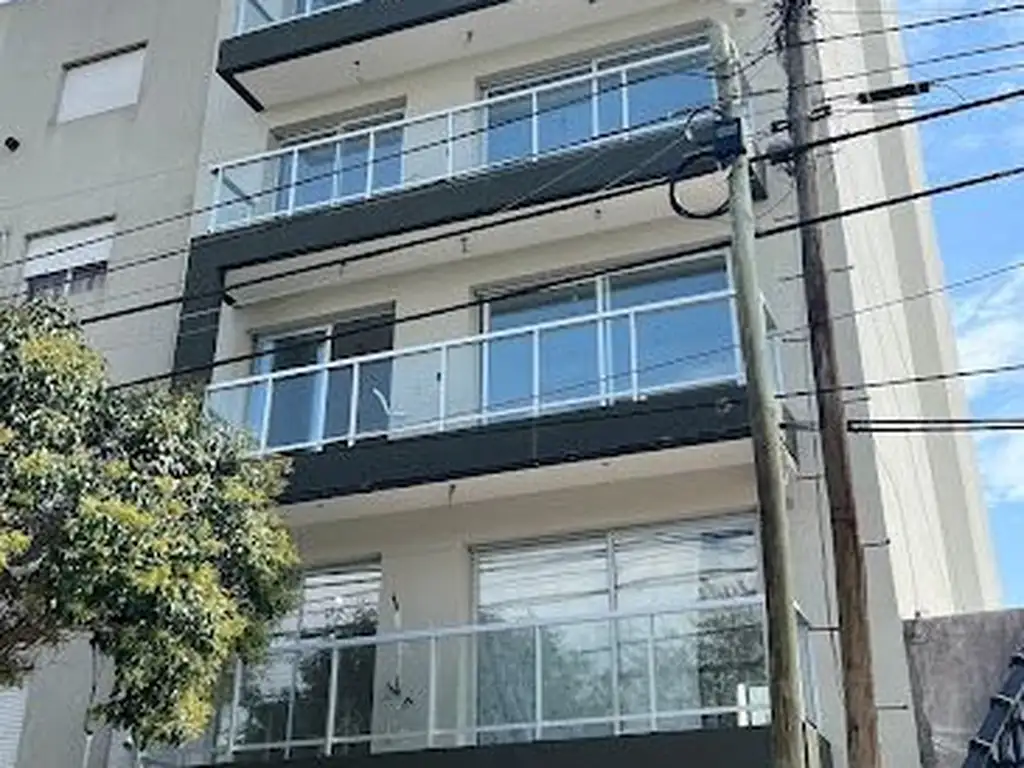 Venta de Departamento 1 DORMITORIO en calle 42 entre 17 y 18