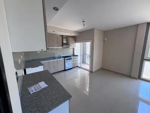 Departamento Tipo PH 3 Ambientes a Estrenar con Balcón y Cochera en Florida