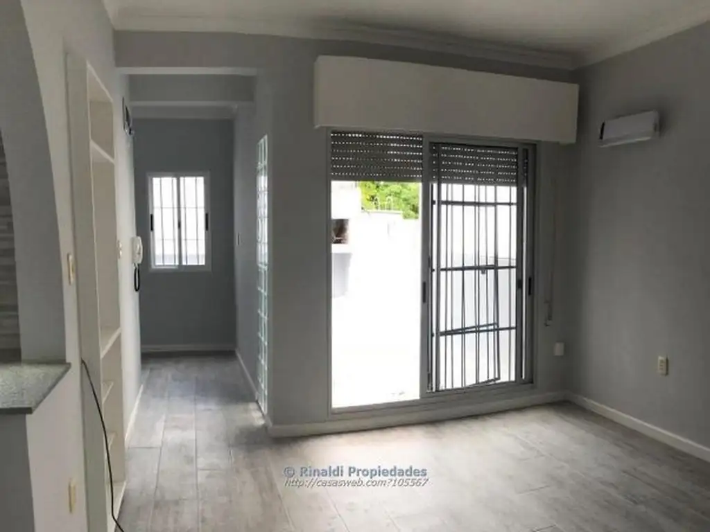 (RND-RND-108) APARTAMENTO CENTRO UN DORMITORIO PATIO PARRILLERO