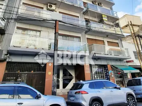 SEMIP EN FRENCH Y AV. MITRE - FRENTE IMPECABLE BALCON T/SOL D/ENTRADA GRAN LIVING - AVELLANEDA