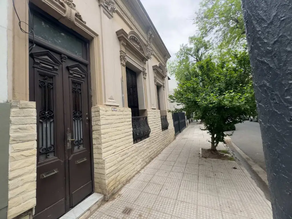 Venta Casa 215 m2 de 2 PHs en bloque en Almagro