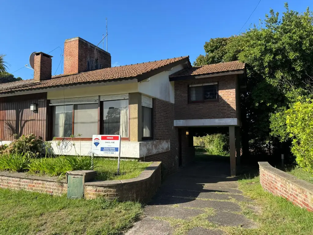 Gran casa PH con depto cerca del mar y el centro