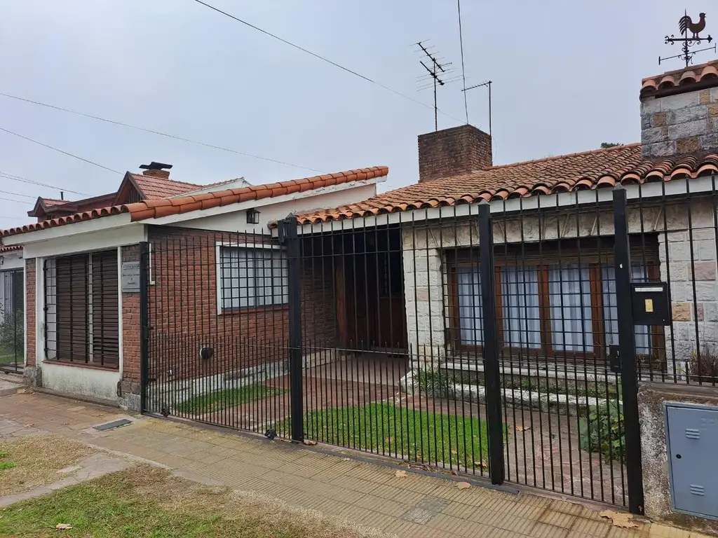 Venta Quilmes O. Casa, lote 10 x 49.