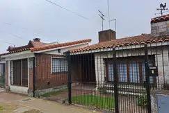 Venta Quilmes O. Casa, lote 10 x 49.