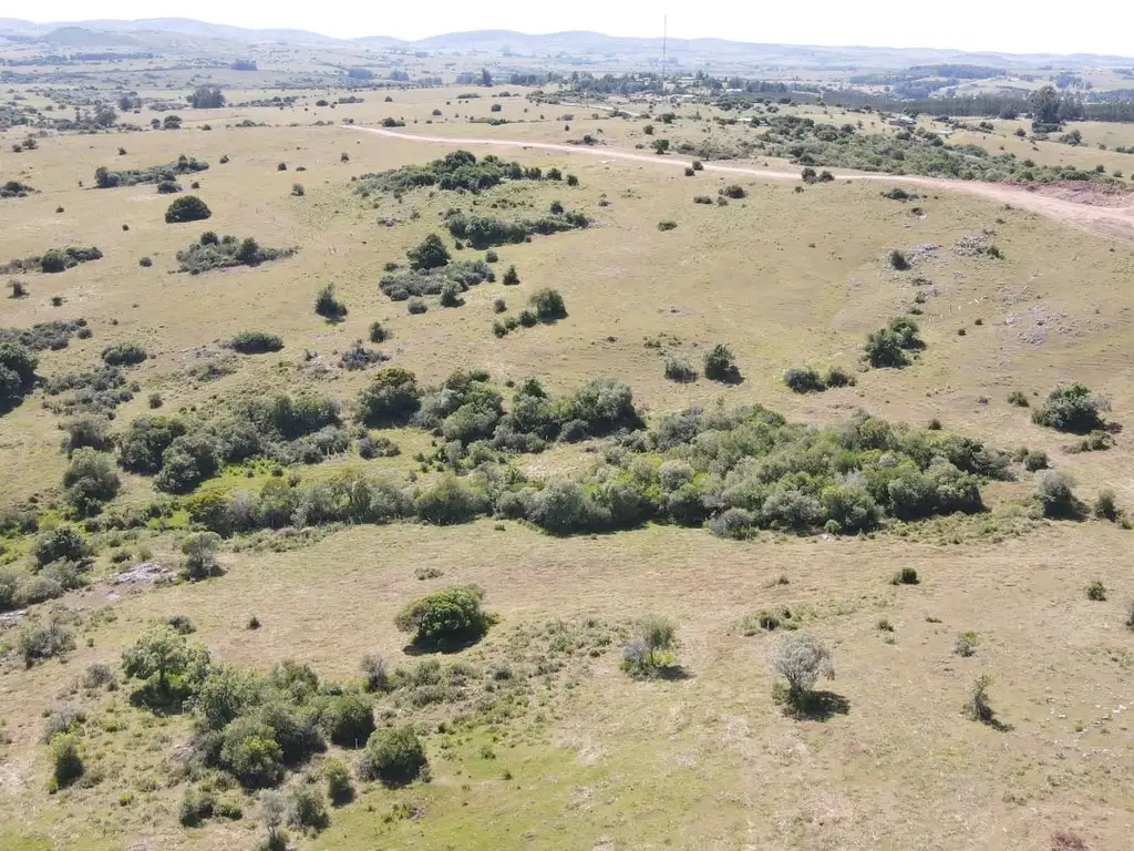 Chacras Lucero del Edén, 5Ha  ruta 12