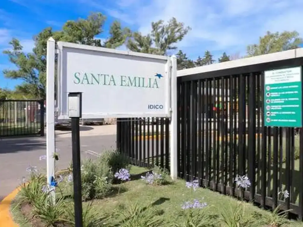 Lote en venta en Barrio Santa Emilia, Pilar Del Este